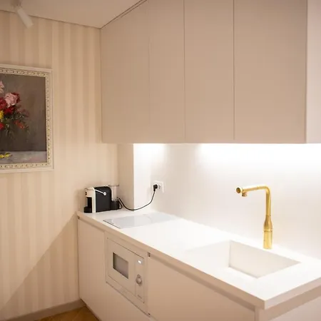 Seven Luxury 公寓 地拉那