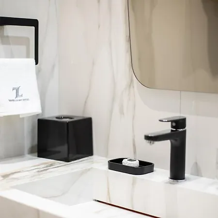 Seven Luxury شقة *